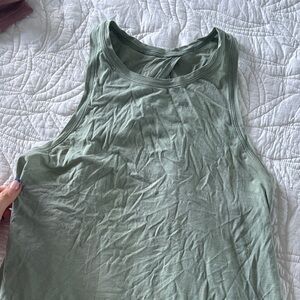 Lululemon Women's tie back Tank Top size 6